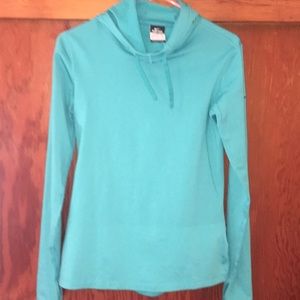 NIKE PRO dri fit compression. Fitted cowl neck